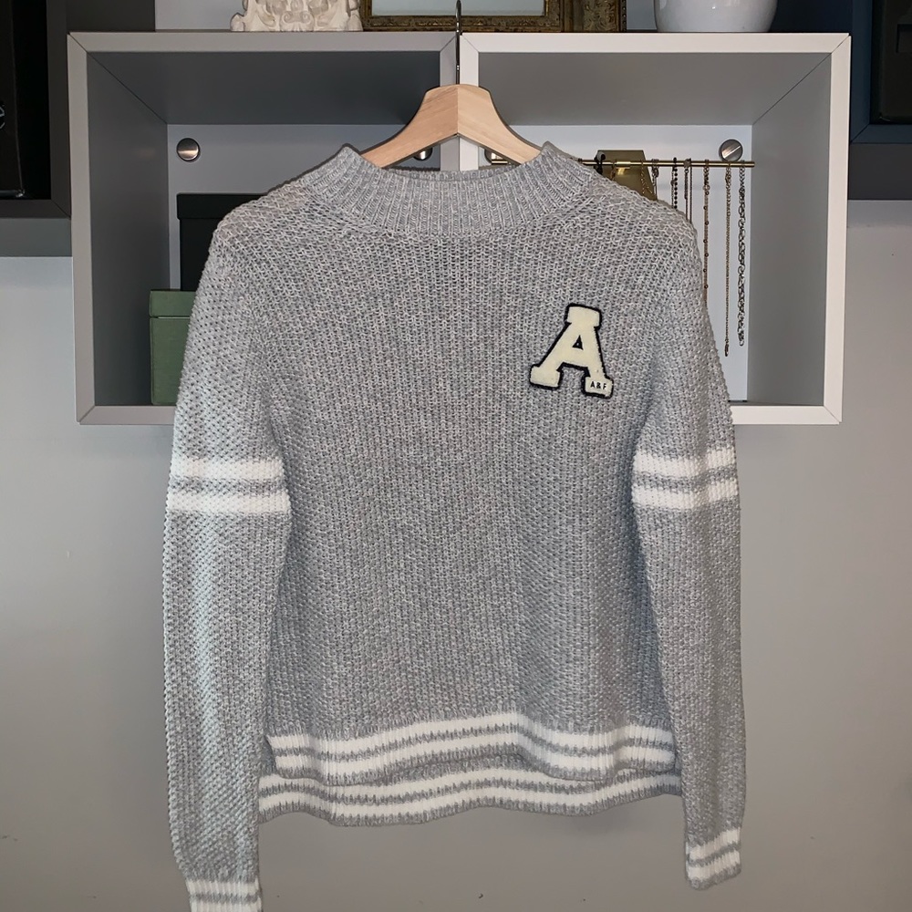 abercrombie&fitch varsity sweater